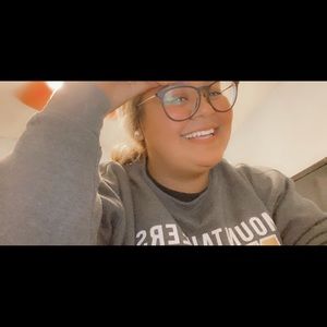 Meet your Posher, Bridgette